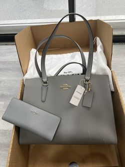 coach New With Tags Carryall With Wallet