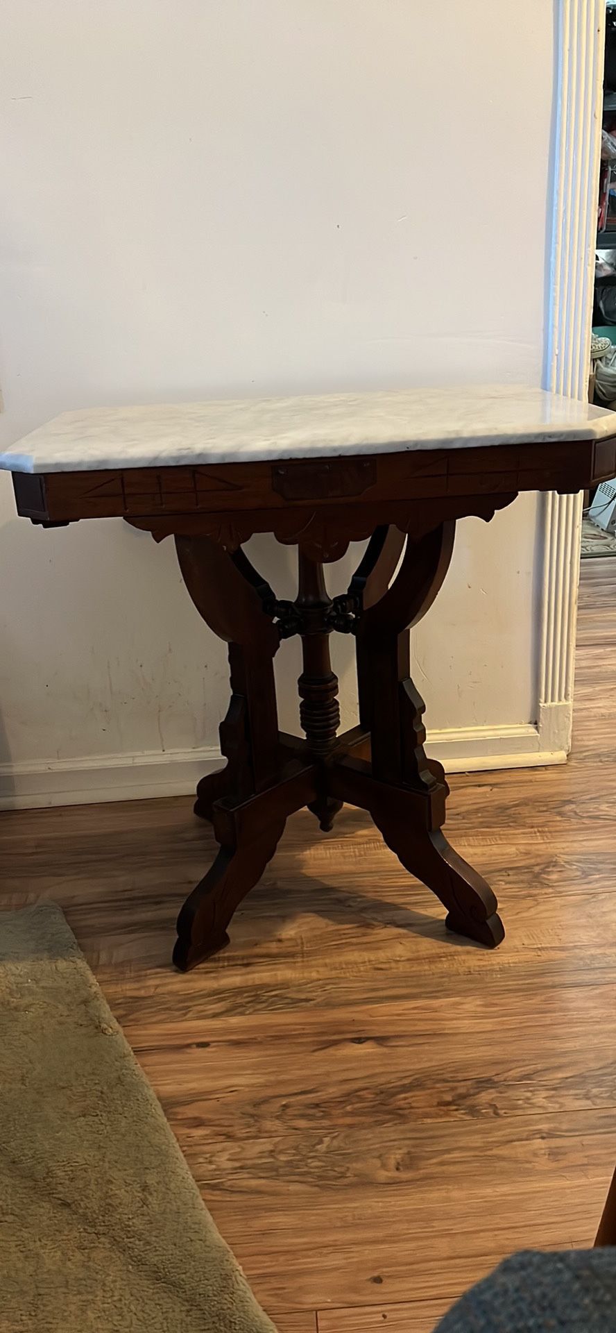 VICTORIAN MARBLE TOP TABLE 
