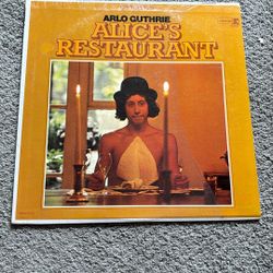 Arlo Guthrie Alice’s Restaurant Vinyl LP