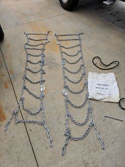 Tire chains for trucks