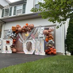 PROM Send Offs Big Or Small