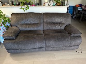 Sofa Recliner good condition