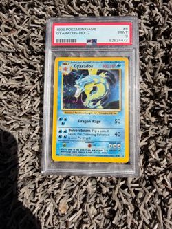 Gyrados Base Set Holo Rare Pokemon Card PSA 9