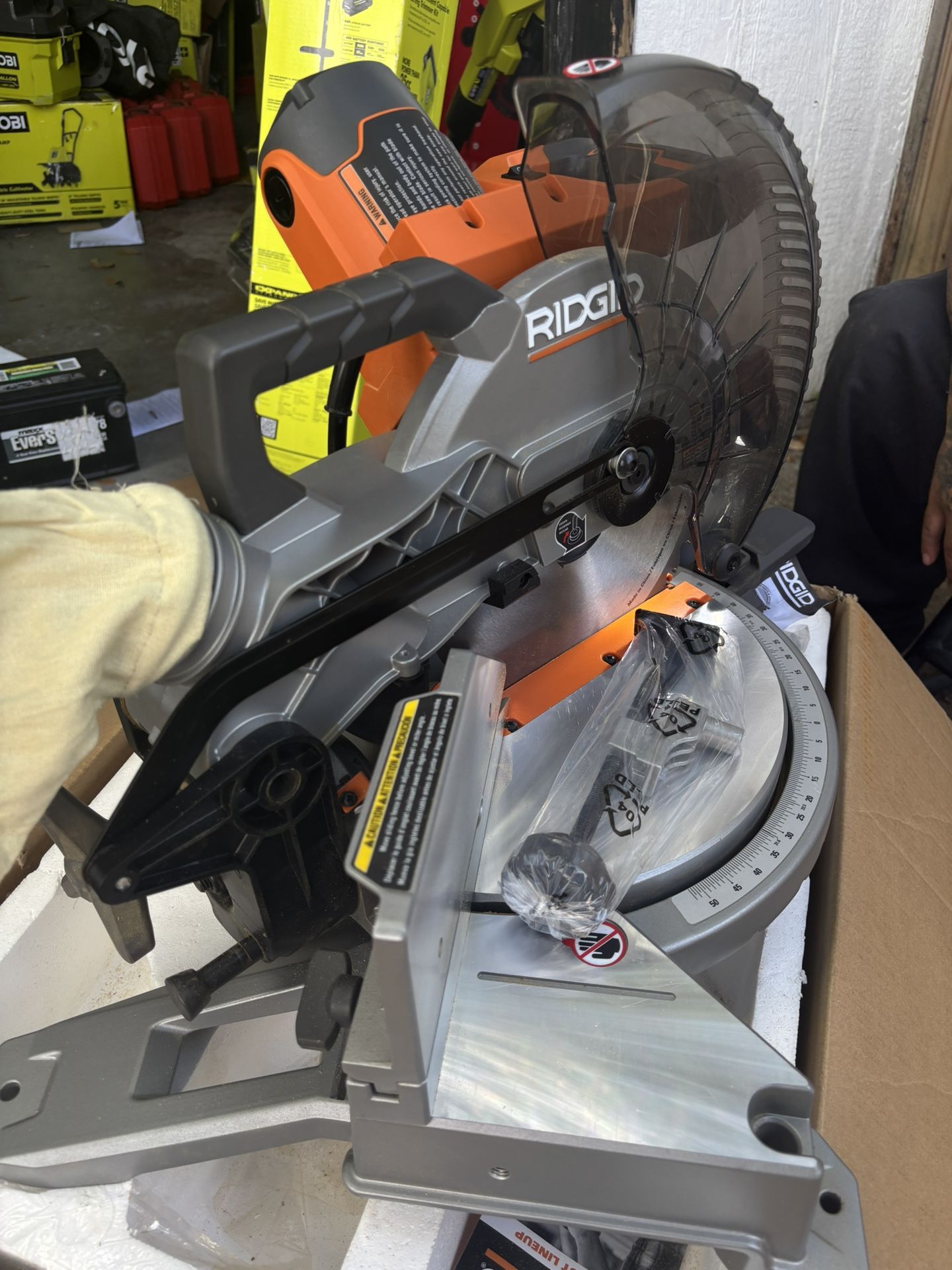 Sliding Compound Miter Saw 10-In Blade 15 Amp Motor Corded Double Bevel 60-Tooth