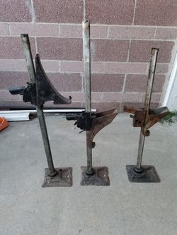 Bumper jacks
