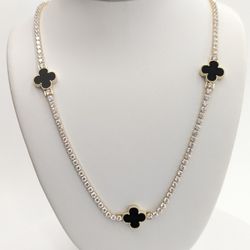10kt Real Gold Tennis Clover Necklace 17 Inches 