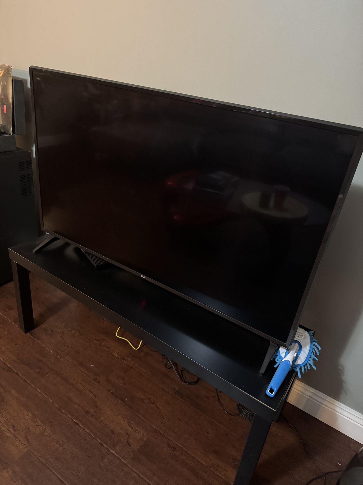 50 Inch TV with Stand