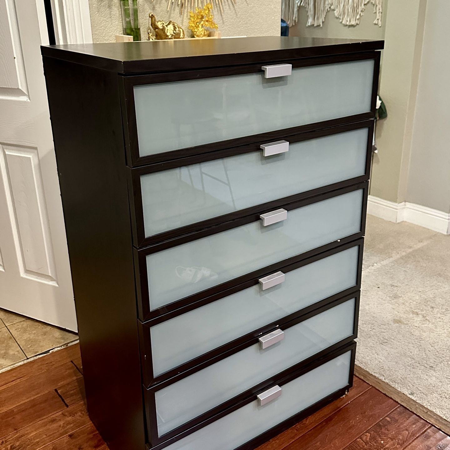 6 drawer black dresser ikea Hopen - Black/Brown/Frosted Glass 49”H 31”L 19”W for Sale in Elk Grove, CA Color:Black Gradient you can complement with usa-relabel Bris Aura Women's Solid