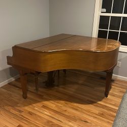 Grand Piano