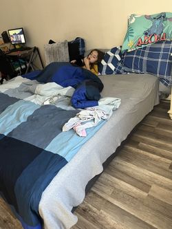 Recliner King Size Bed Frame With A Remote