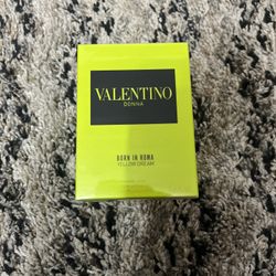 Valentino Cologne 