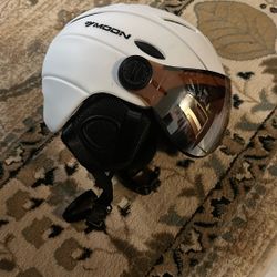 Medium Sized Ski Helmet 