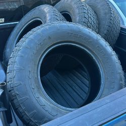 Terra Grappler Nitto G2 AT 285 70/r17