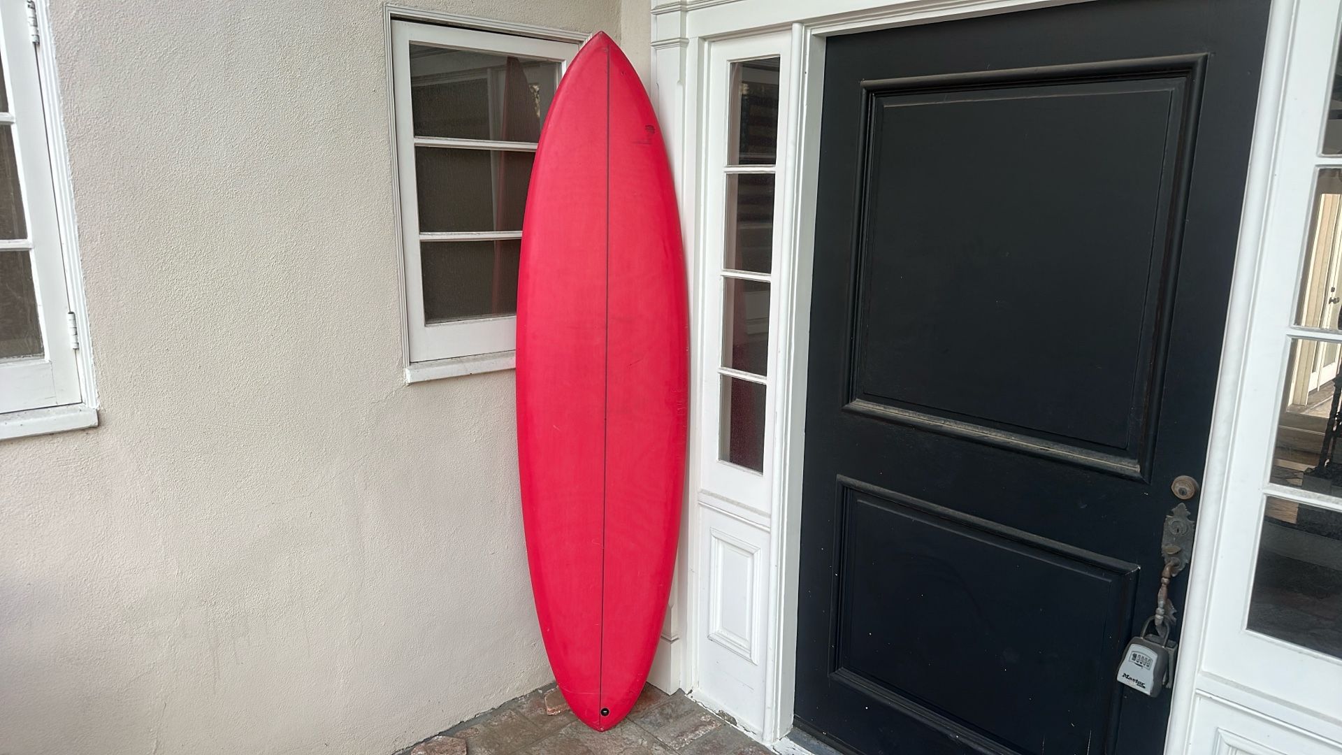 Surfboard , Asymmetrical single Fin Made From Front Knox.