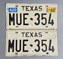 Vintage Texas license plates matching pair MUE 354