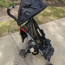 Great Light  Very Comfortable Stroller