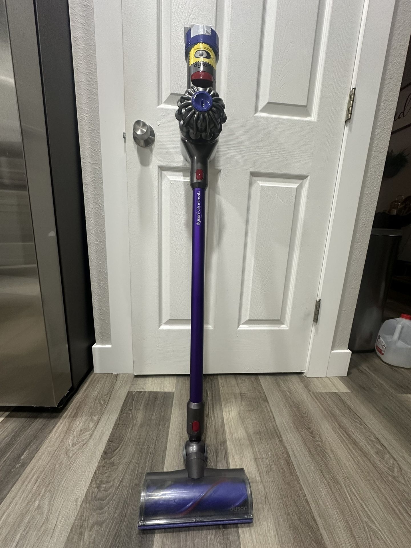 Dyson V8 Animal Cordless Vacuum