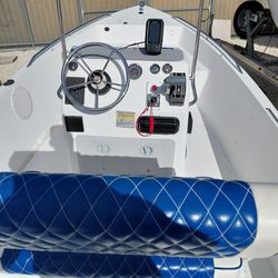 Boat 17 ft. cobia  1998