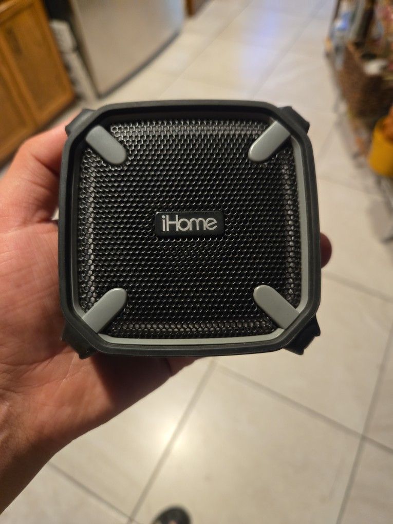 Bluetooth Portable Speaker