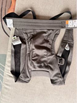 Ergobaby Embrace baby carrier grey like new