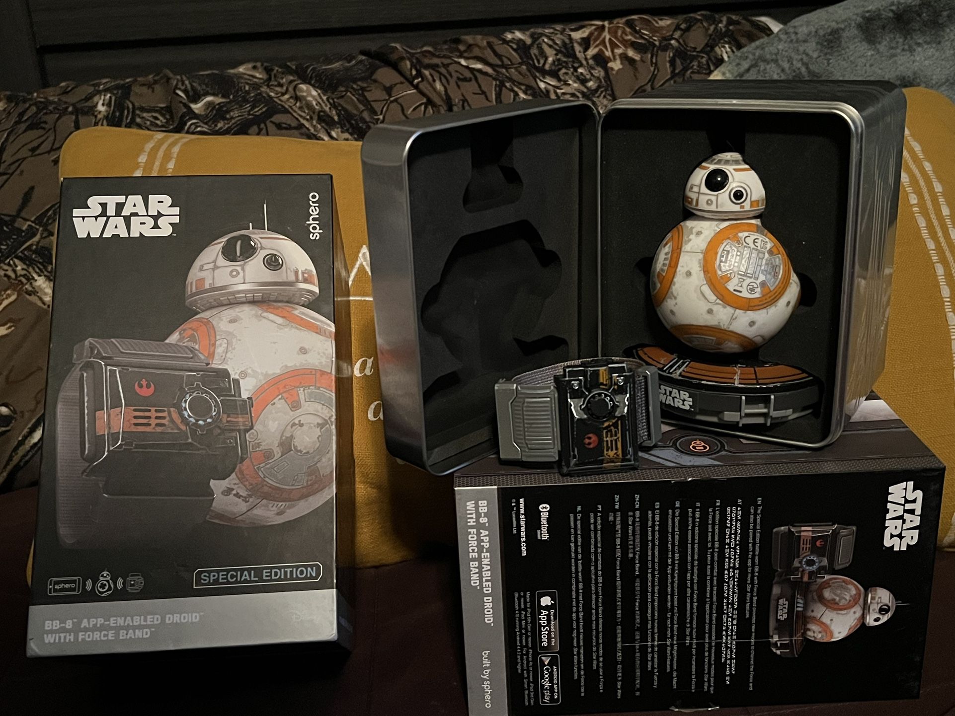 Star Wars Sphero BB-8 App-enabled Droid Special Edition