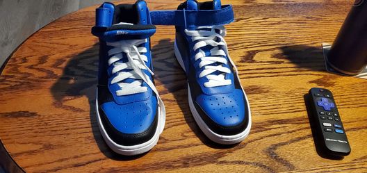 Nike Sneakers 👟 Size 7 Youth