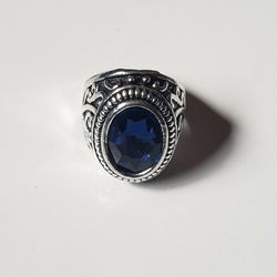 Antique Silver Stone Vintage Jewelry Ring For Men and Women Size 8 Used like new