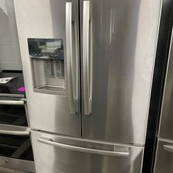 Newer Whirlpool French Door Stainless 