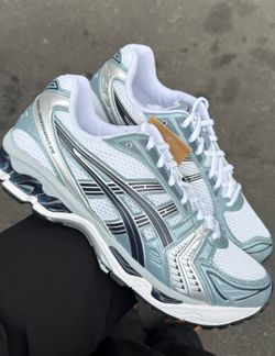 Sharkskin Kayano 14 