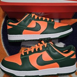 Nike Dunk Low "Miami Hurricanes"