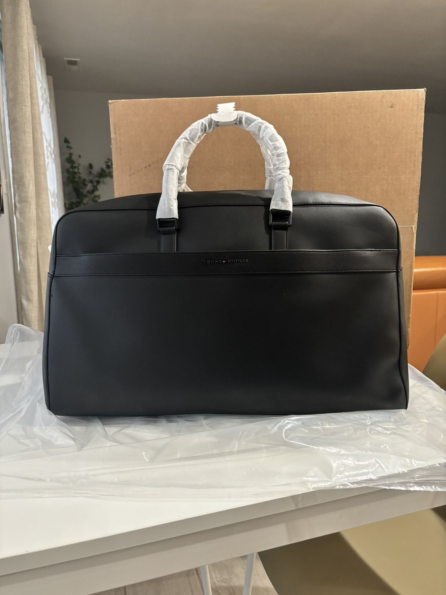 Tommy Hilfiger Corporate Duffel Bag (Black)
