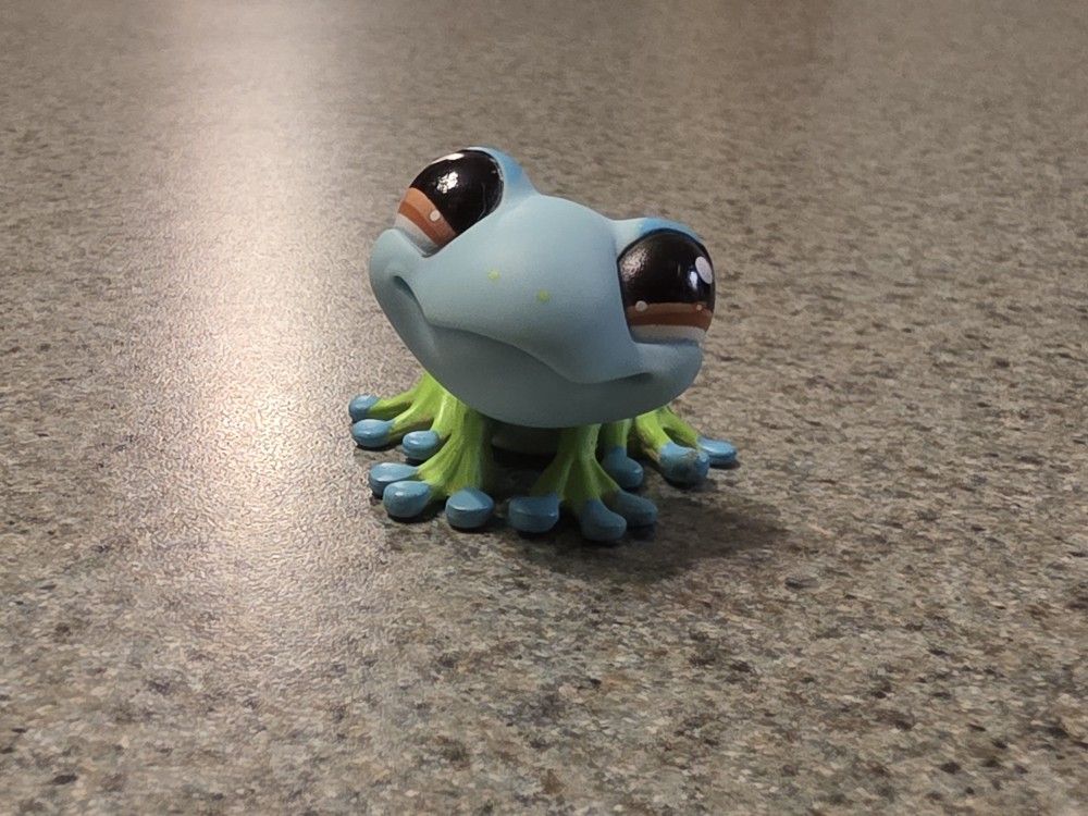 Littlest Pet Shop Frog