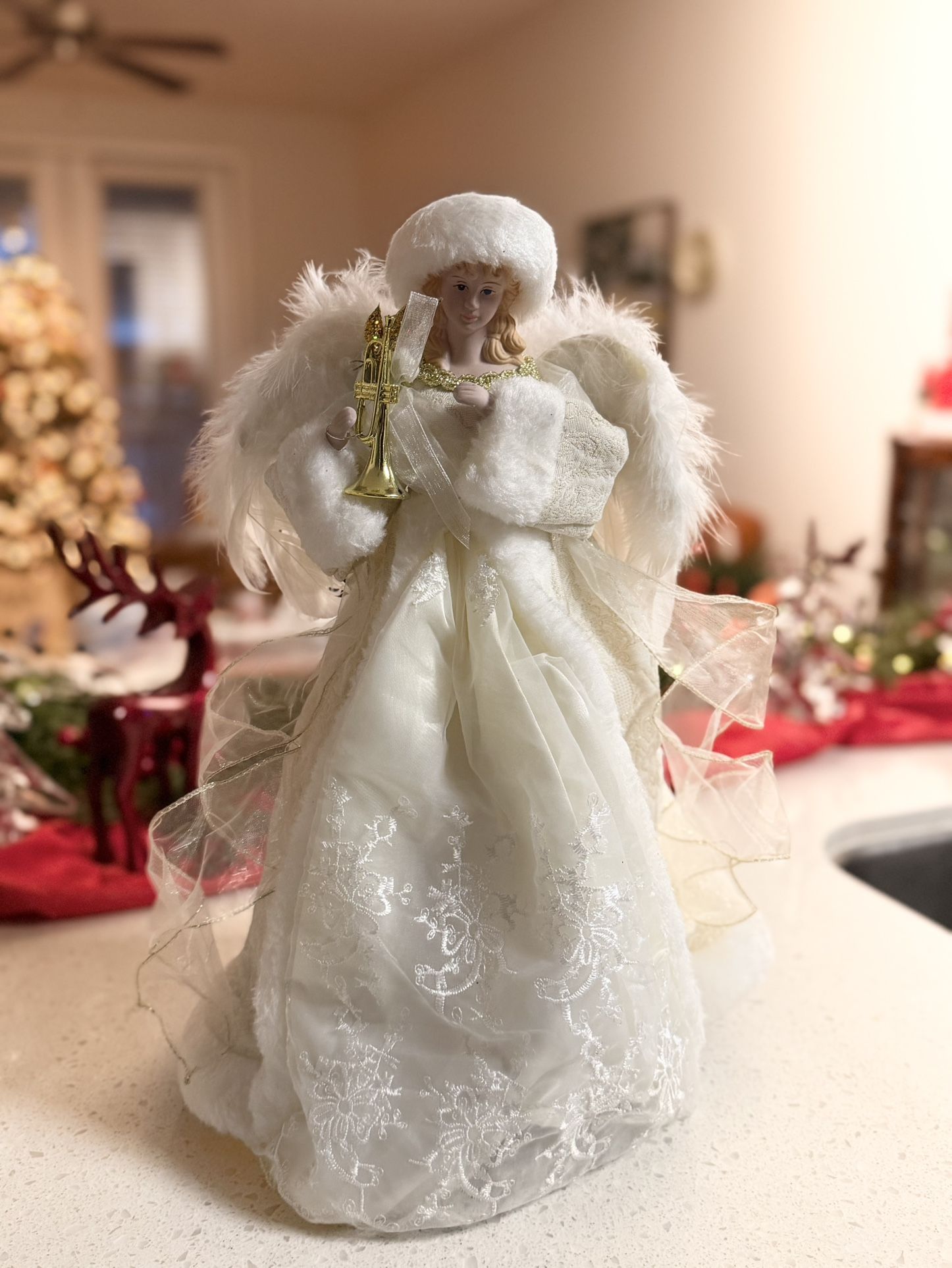 16 Inch Angel Tree Top Ceramic Base