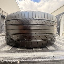 255/35/19 Continental Contisportcontact 90%+ Tread (1)