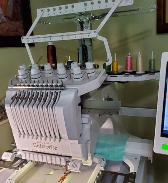 ENTERPRISE 10 Needle Babylock embroidery.