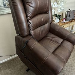 Flexsteel Recliner Lift Chair 