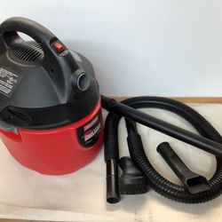 Craftsman Canister 2 Gallon Vacum Cleaner “Like New”