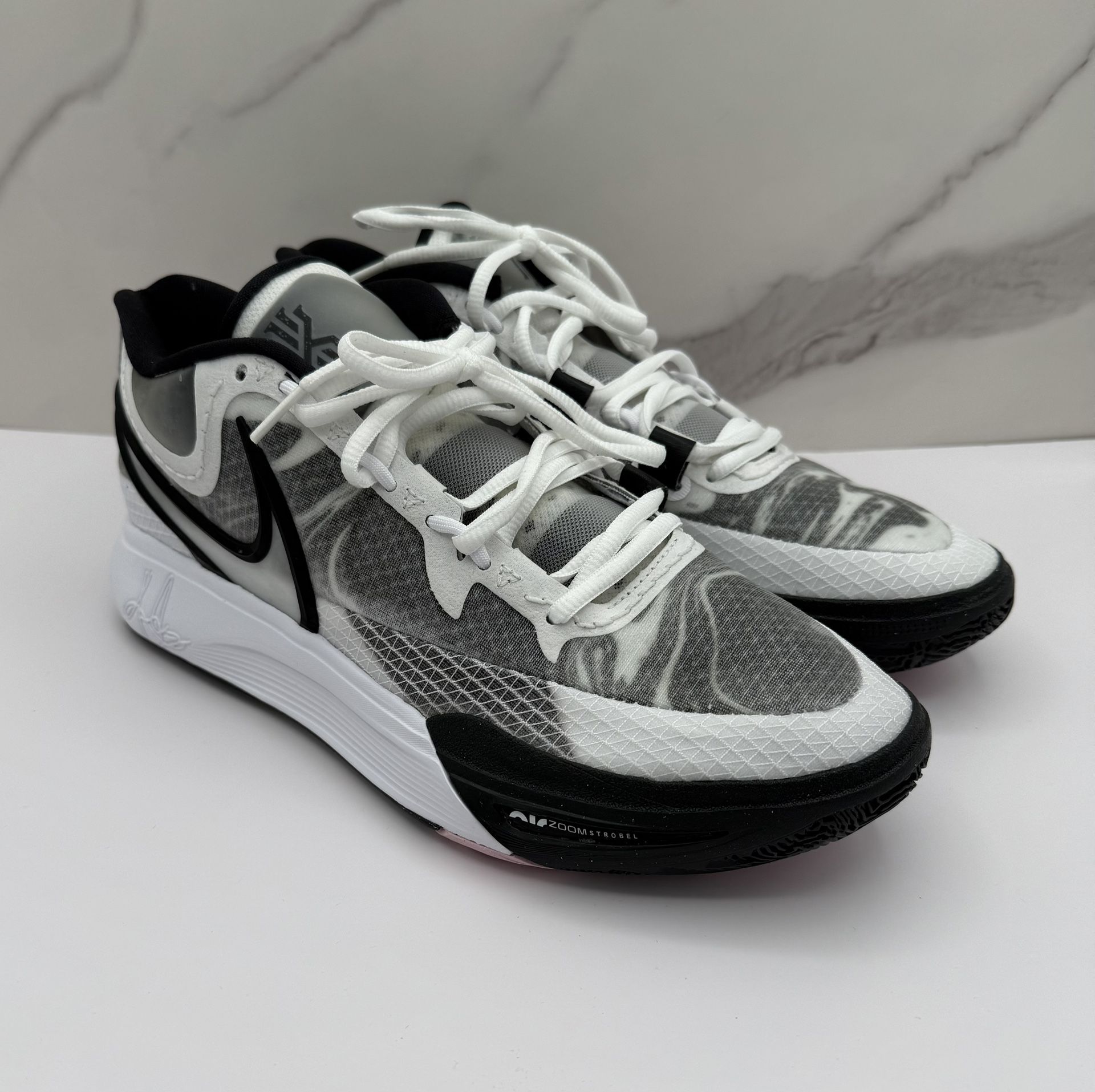Nike kyrie 8