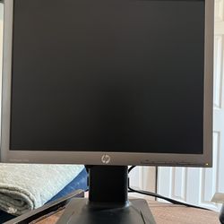 HP Monitors
