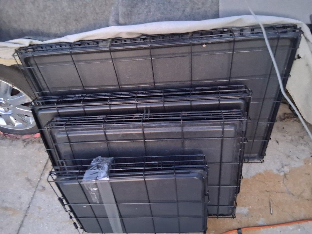 Different size dog crates
