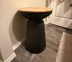 Black accent table