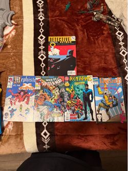 Comic book lot
