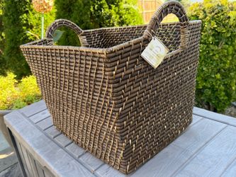 Pottery Barn Large Wicker Basket with Handles - Clive Tightweave Handled Tote