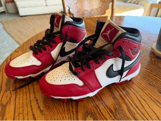 Youth Nike football cleats