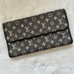 VINTAGE LOUIS VUITTON DENIM WALLET 
