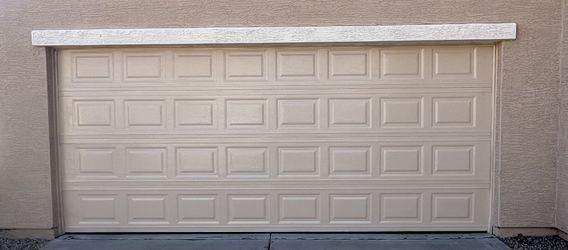 GARAGE DOOR WITH INSTALLATION 