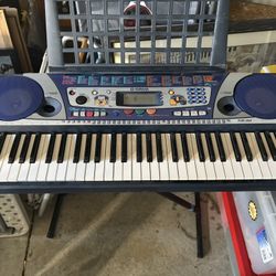 Electric Keyboard 