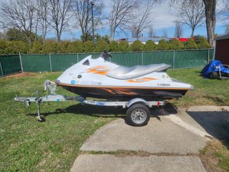 2016 Yamaha V1sport Wave Runner 