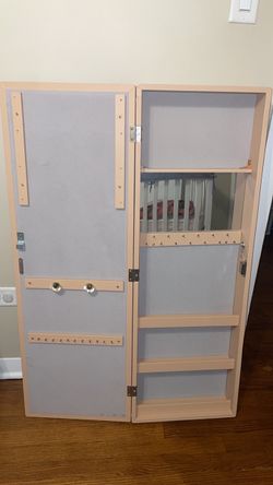 Mirror jewelry armoire