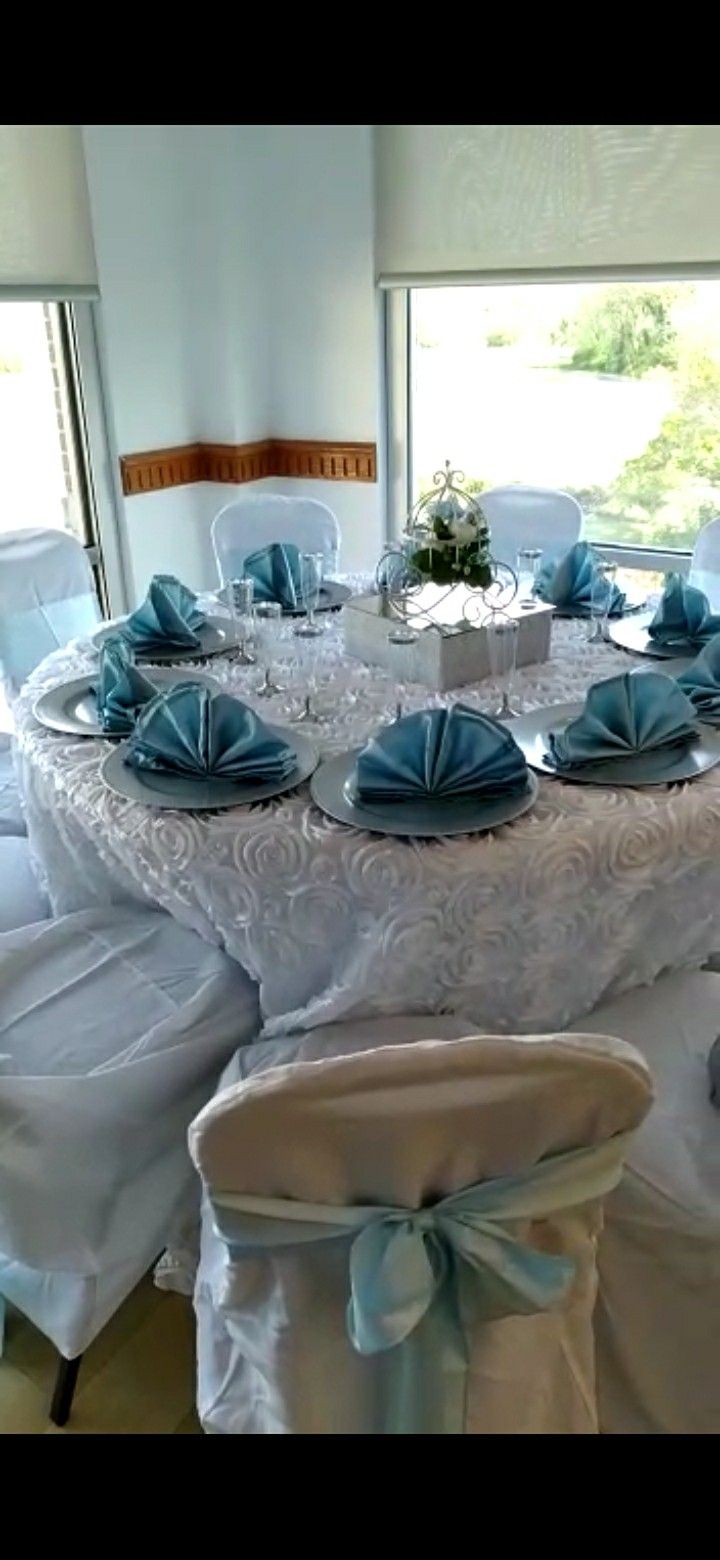 decorations o book your date to rent we have many color of your chioice